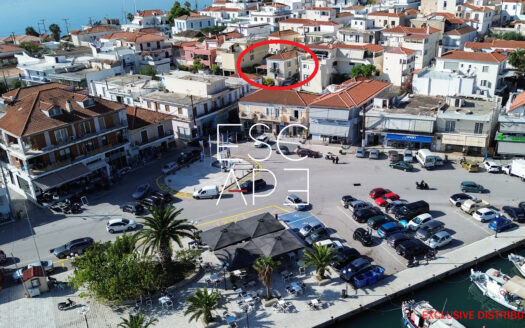 Traditional greek residence of 159 sqm in a unique location